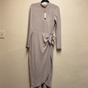 Heartloom New! Woman’s Long Sleeve  Stretchy Faux Wrap Tan Dress Size L